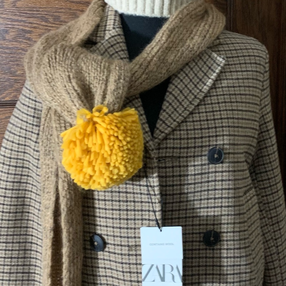 Zara size 10. Full lined tweed girls coat with 2 pockets